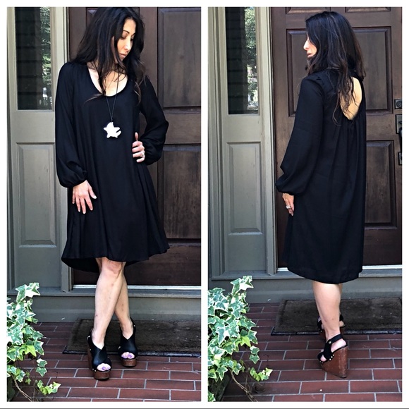 ✨LAST ONE ✨Black midi long sleeves swing dress - Picture 2 of 5